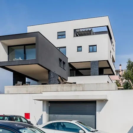 Panorama Coastal Haven Pensionat Split